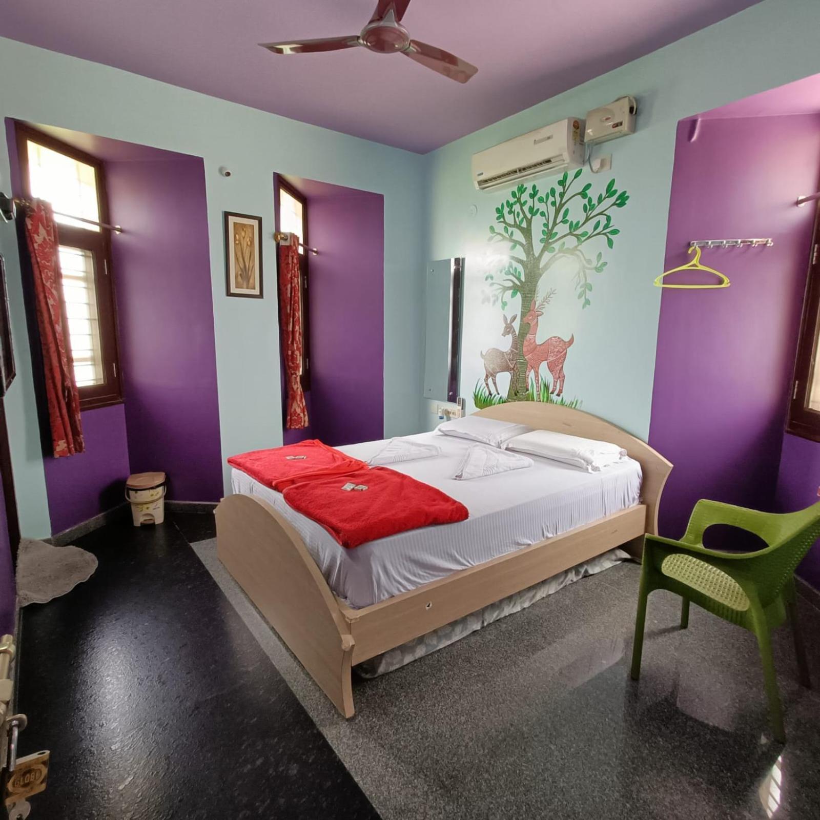 Mango Tree Homestay Хампі Екстер'єр фото